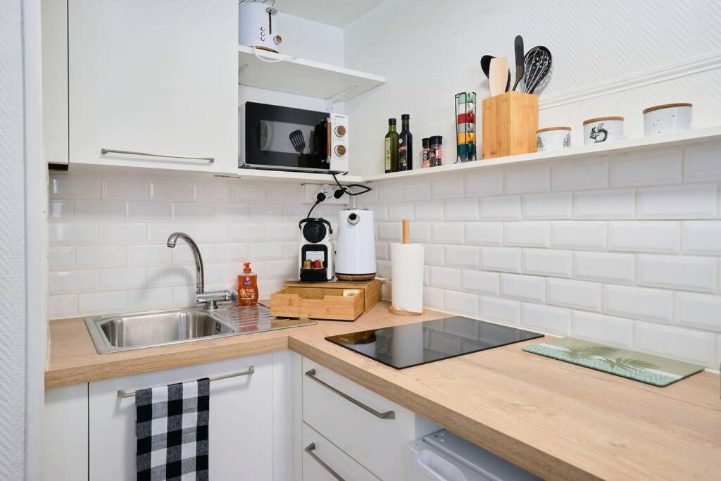 Studio Fonctionnel Au Coeur De Lille Avec Parking Exteriör bild